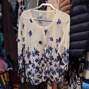 Rebecca Malone White and Blue Floral Blouse